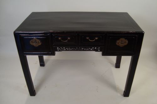 AN ELEGANT 19THC CHINESE SIDE TABLEDESK - ADDITIONAL PHOTO 1