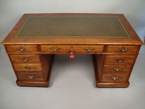 a large victorian golden oak pedestal desk - CATEGORY: ANTIQUE DESKS - DATED VICTORIAN