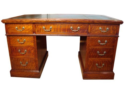 A DELIGHTFUL EDWARDIAN 'FIGURED OAK' PEDESTAL DESK - ADDITIONAL PHOTO 5