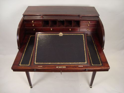 a fine george iii roll top writing desk - CATEGORY: ANTIQUE DESKS - DATED 1750