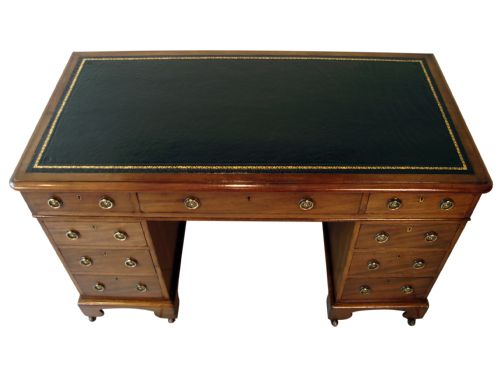 A VERY HANDSOME VICTORIAN PEDESTAL WRITING DESK - ADDITIONAL PHOTO 1