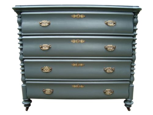 a very stylish victorian painted chest of drawers with walnut lining - CATEGORY: ANTIQUE CHEST OF DRAWERS - DATED VICTORIAN