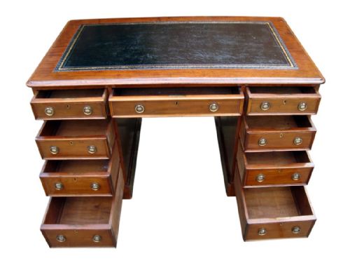 AN IMPRESSIVE VICTORIAN PEDESTAL WRITING DESK - ADDITIONAL PHOTO 2