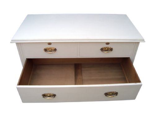 A DELIGHTFUL VICTORIAN PAINTED CHEST OF DRAWERS - ADDITIONAL PHOTO 2