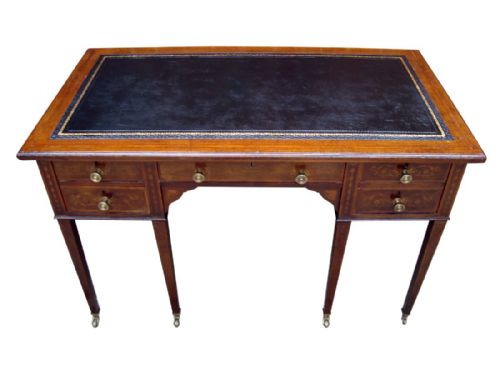 an exceptional edwardian writing desk made by the renowned makers 'edwards roberts' - CATEGORY: ANTIQUE DESKS - DATED EDWARDIAN