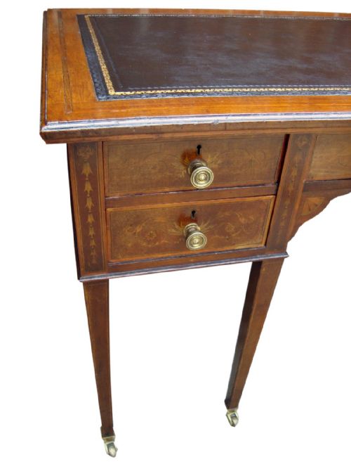 AN EXCEPTIONAL EDWARDIAN WRITING DESK MADE BY THE RENOWNED MAKERS 'EDWARDS ROBERTS' - ADDITIONAL PHOTO 3