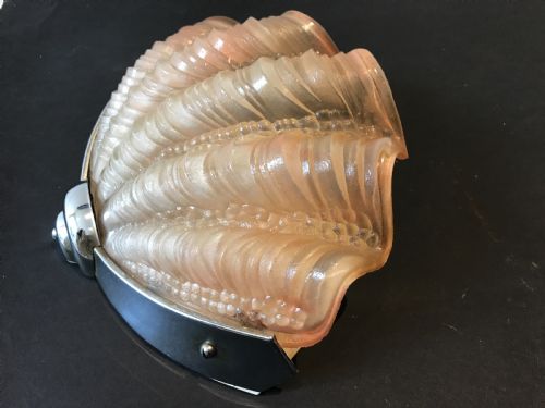 FIVE ART DECO SHELL WALL LIGHTS - ADDITIONAL PHOTO 1