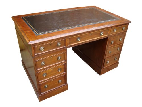 A SUPERIOR QUALITY VICTORIAN PEDESTAL WRITING DESK - ADDITIONAL PHOTO 2