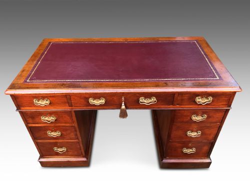 A VICTORIAN WRITING PEDESTAL DESK NEW LEATHER - ADDITIONAL PHOTO 3