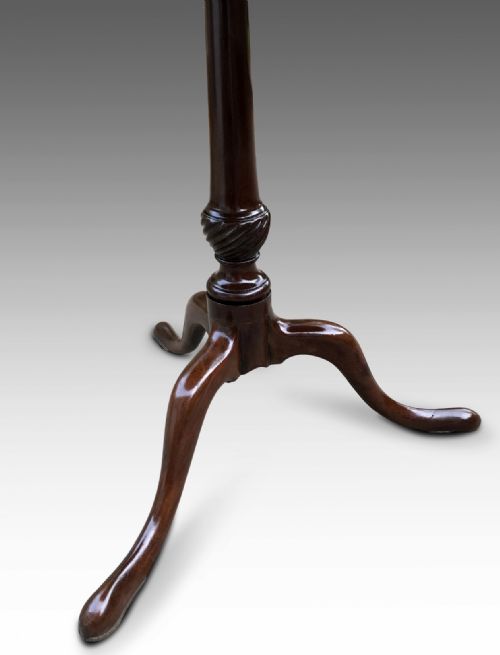 A FINE GEORGIAN MAHOGANY TRIPOD TABLE - ADDITIONAL PHOTO 6