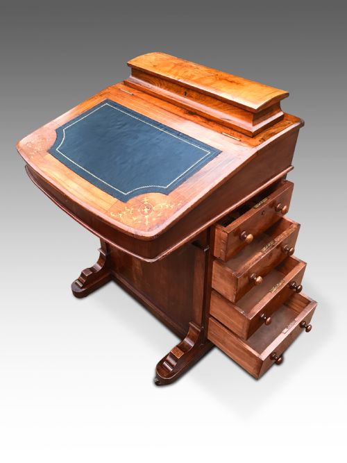 A FINE VICTORIAN WALNUT DAVENPORT - ADDITIONAL PHOTO 5