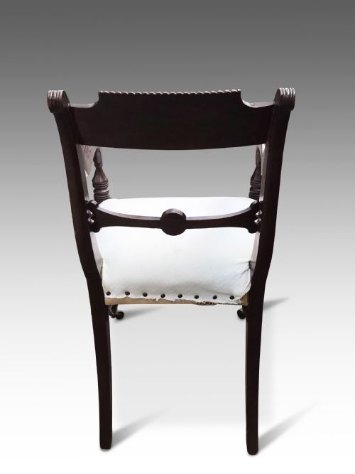 A ELEGANT REGENCY DESK CHAIR - ADDITIONAL PHOTO 3