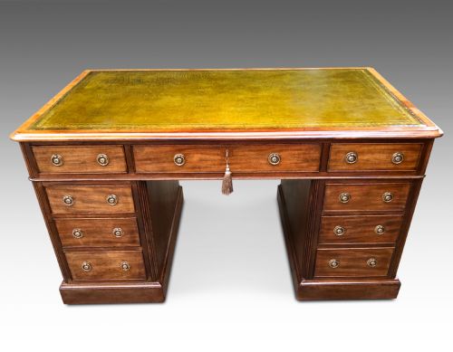 a superior victorian writing desk c1880 - CATEGORY: ANTIQUE DESKS - DATED VICTORIAN