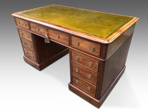 A SUPERIOR VICTORIAN WRITING DESK C1880 - ADDITIONAL PHOTO 8