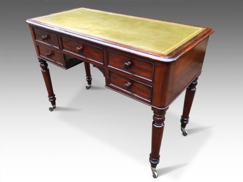 A DELIGHTFUL VICTORIAN WRITING TABLE - ADDITIONAL PHOTO 1