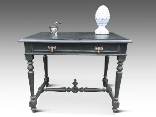 a 19thc painted fruitwood table - CATEGORY: ANTIQUE TABLES - DATED VICTORIAN