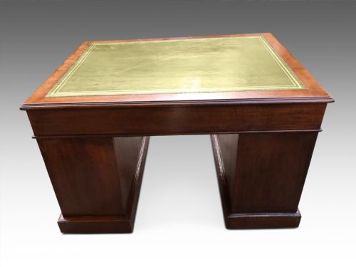 A MAGNIFICENT LATE VICTORIAN DESK C1880 - ADDITIONAL PHOTO 6