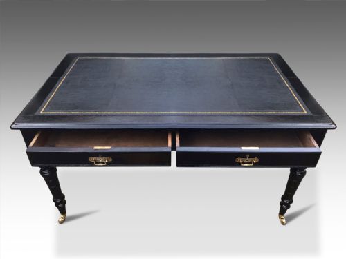 A STUNNING VICTORIAN EBONISED WRITING TABLE - ADDITIONAL PHOTO 6