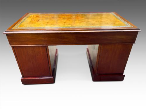 A LARGE VICTORIAN WRITING DESK - ADDITIONAL PHOTO 5