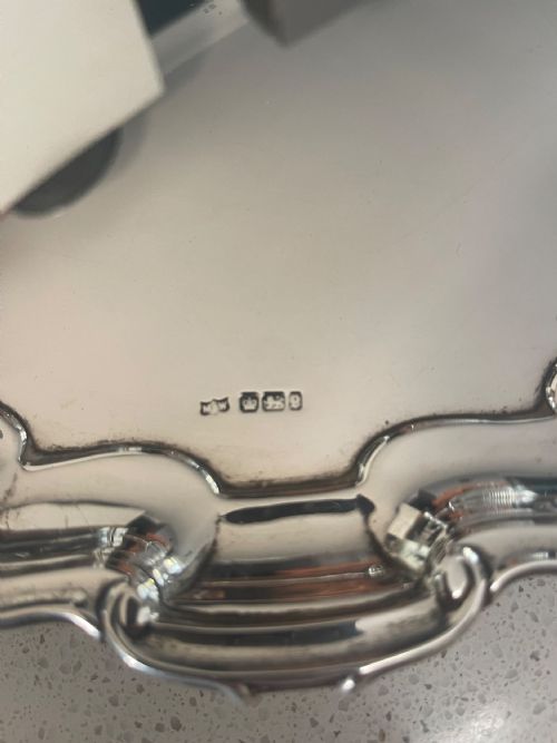 A SUPERIOR QUALITY SILVER SERVING PLATTER C1880 - ADDITIONAL PHOTO 4