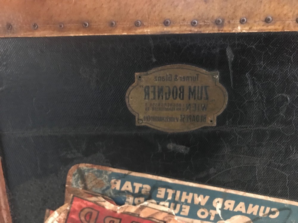 A Luxury Leather bound Trunk owned by the Hollywood legend Oskar Homolka  View V