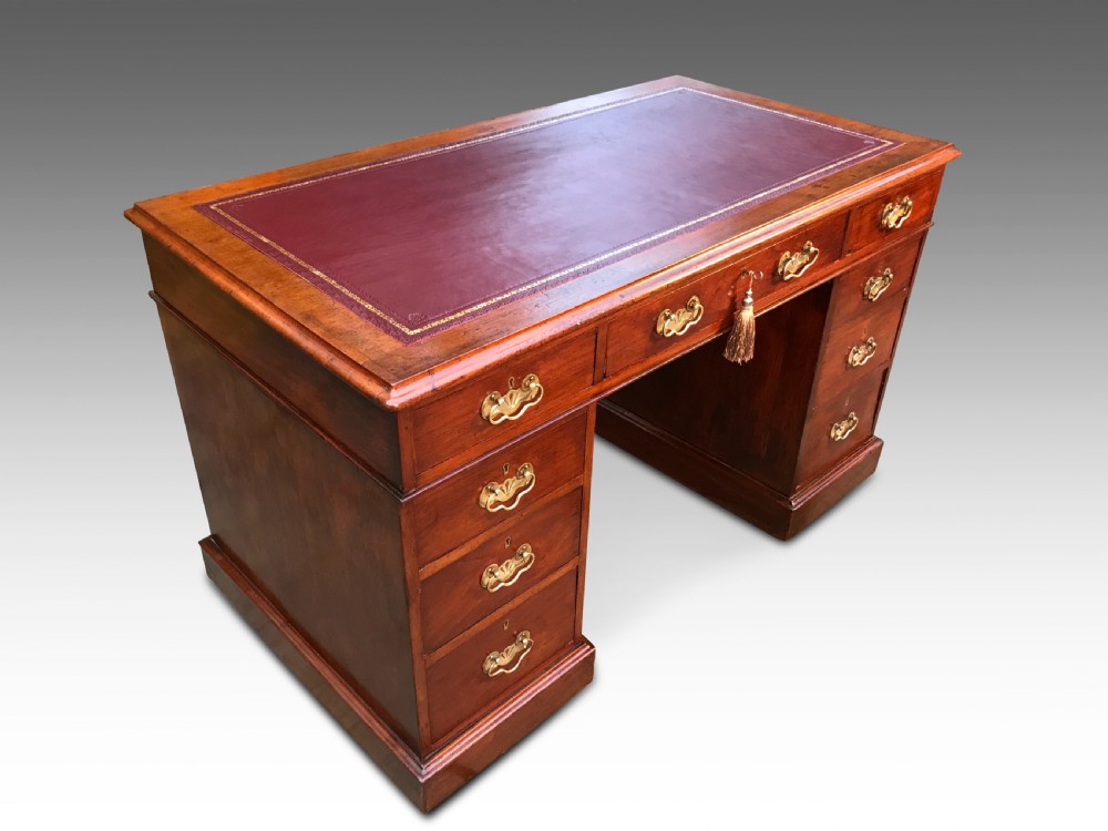 A Victorian Writing Pedestal Desk *New Leather* View V