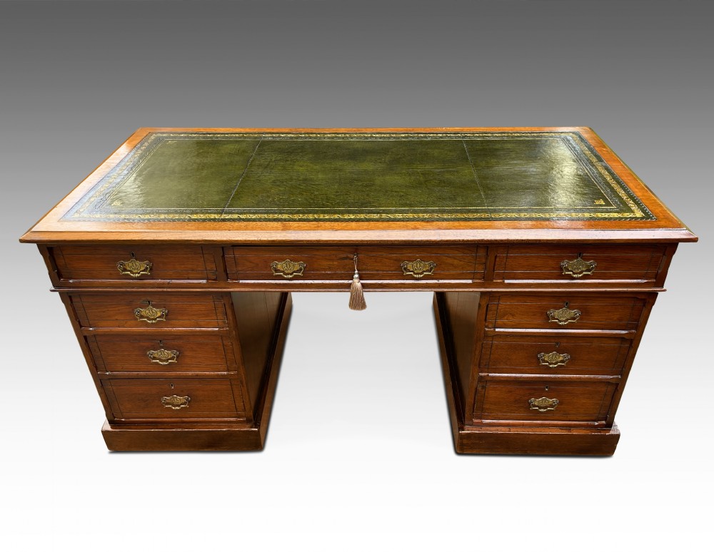 A Large Edwardian Directors Desk