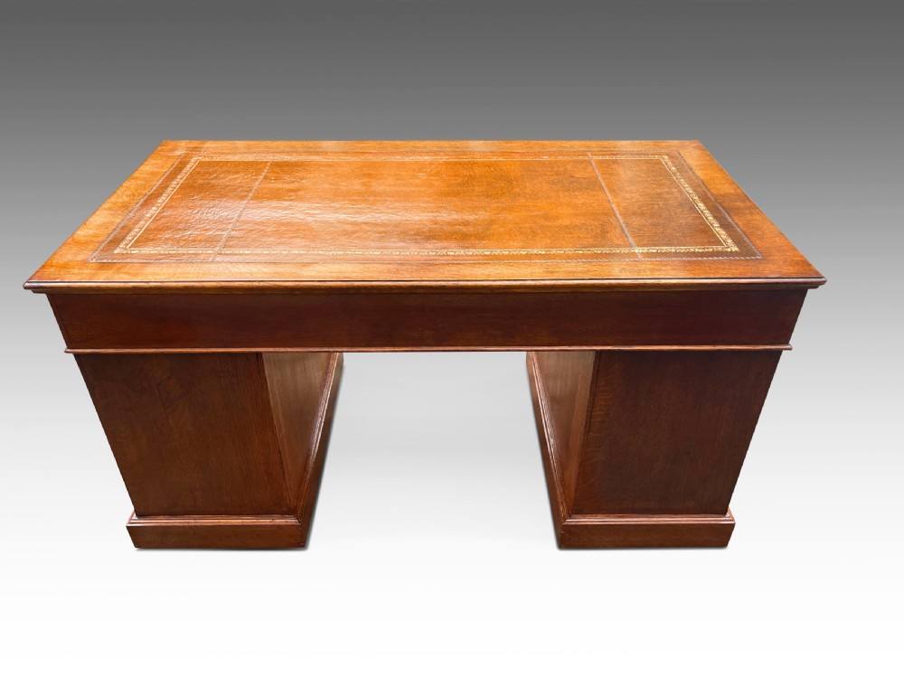 A Stunning Victorian Jas Shoolbred Oak Desk View IV