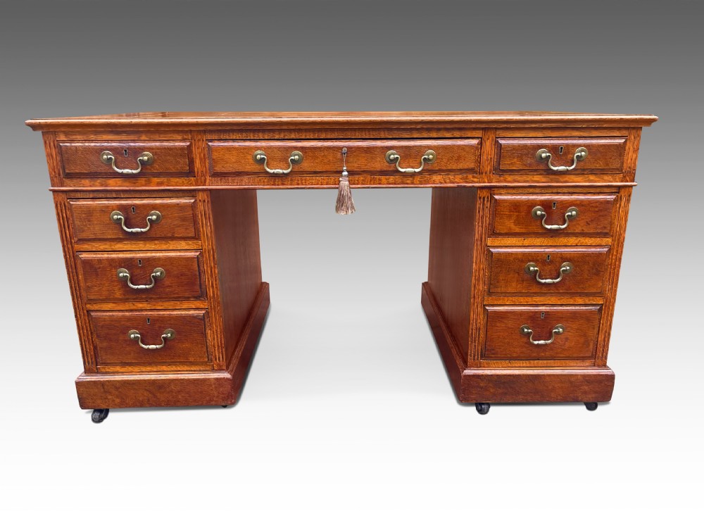 A Stunning Victorian Jas Shoolbred Oak Desk View V