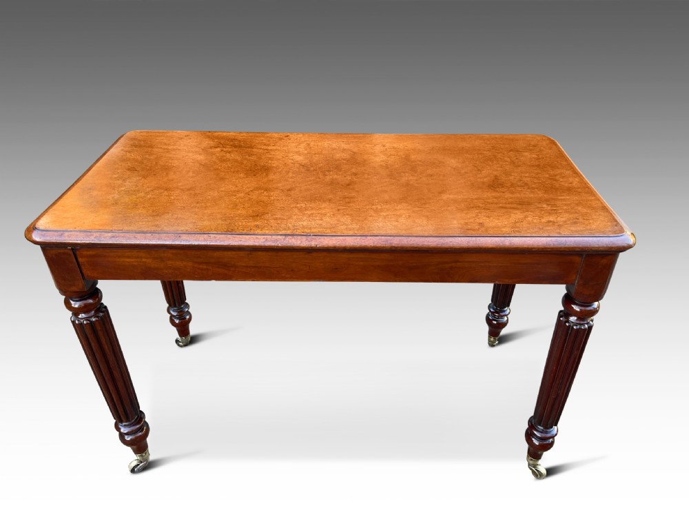 A Gorgeous William IV Mahogany Side Table 