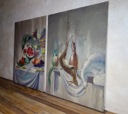A LARGE PAIR OF NAIVE OIL ON CANVAS PAINTINGS - ADDITIONAL PHOTO 5