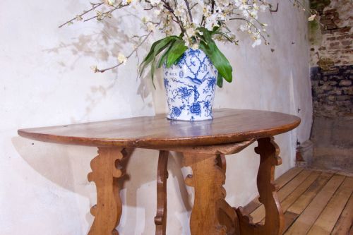 18TH CENTURY ITALIAN DEMI LUNE LYRE LEG CONSOLE TABLE - ADDITIONAL PHOTO 4