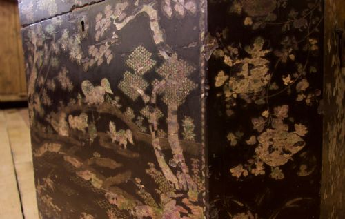 18TH CENTURY CHINESE EXPORT MOTHER OF PEARL TEA CHEST - ADDITIONAL PHOTO 2