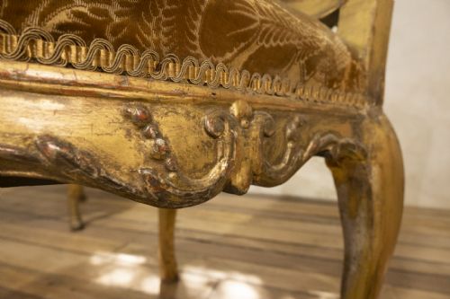 PAIR OF FRENCH LOUIS XV GILTWOOD SIDE CHAIRS - ADDITIONAL PHOTO 4