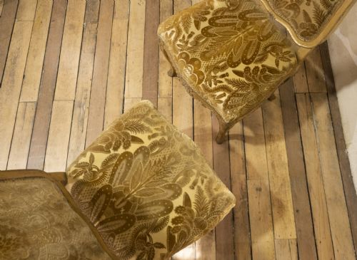 PAIR OF FRENCH LOUIS XV GILTWOOD SIDE CHAIRS - ADDITIONAL PHOTO 7