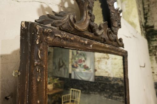 LARGE 18TH CENTURY ITALIAN PAINTED ROCOCO OVERMANTEL WALL MIRROR - ADDITIONAL PHOTO 1