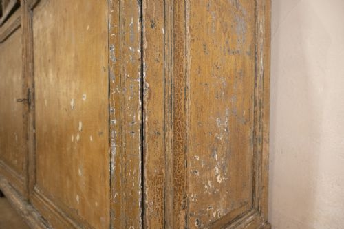 18TH CENTURY DUTCH DRY SCRAPED GLAZED VITRINE CABINET - ADDITIONAL PHOTO 4