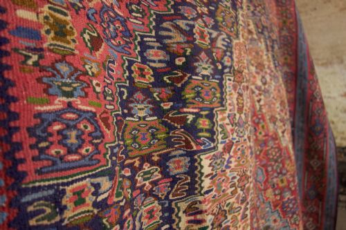 LARGE MID 20TH CENTURY PERSIAN SENNEH FLAT WEAVE KILIM RUG - ADDITIONAL PHOTO 1