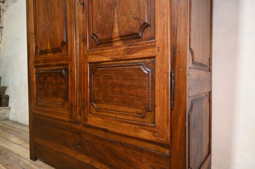 LARGE 18TH CENTURY SPANISH CATALONIAN ARMOIRE - ADDITIONAL PHOTO 4