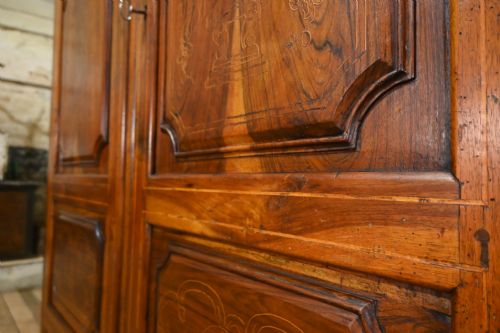 LARGE 18TH CENTURY SPANISH CATALONIAN ARMOIRE - ADDITIONAL PHOTO 8