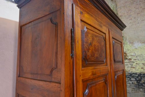 LARGE 18TH CENTURY SPANISH CATALONIAN ARMOIRE - ADDITIONAL PHOTO 15