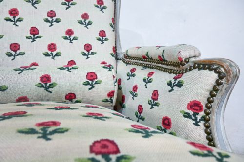 LOUIS XV GREY PAINTED ARMCHAIR JEAN BAPTISTE LEBAS - ADDITIONAL PHOTO 1