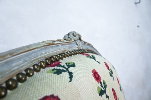 LOUIS XV GREY PAINTED ARMCHAIR JEAN BAPTISTE LEBAS - ADDITIONAL PHOTO 5
