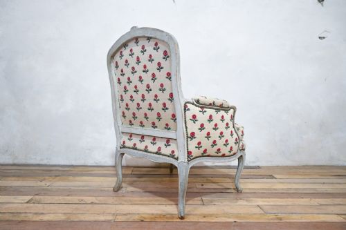 LOUIS XV GREY PAINTED ARMCHAIR JEAN BAPTISTE LEBAS - ADDITIONAL PHOTO 6