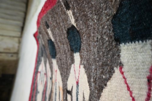 A YEI NAVAJO FIGURAL DOUBLESIDED FLAT WEAVE WALL HANGING 1930 ROUND HEADS - ADDITIONAL PHOTO 8