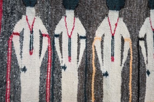 A YEI NAVAJO FIGURAL DOUBLESIDED FLAT WEAVE WALL HANGING 1930 ROUND HEADS - ADDITIONAL PHOTO 10
