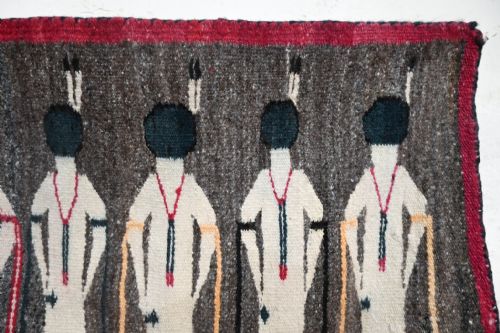 A YEI NAVAJO FIGURAL DOUBLESIDED FLAT WEAVE WALL HANGING 1930 ROUND HEADS - ADDITIONAL PHOTO 12