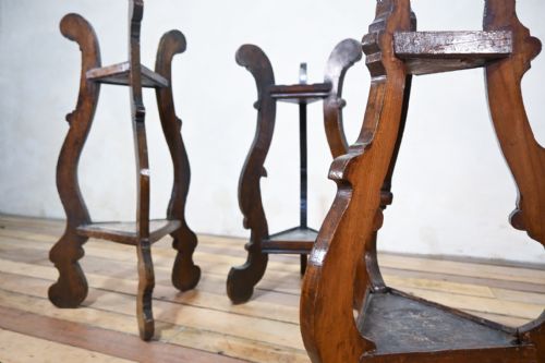 A SELECTION OF THREE 18TH CENTURY ITALIAN LYRE LEG TABLE PLANT STAND - ADDITIONAL PHOTO 5