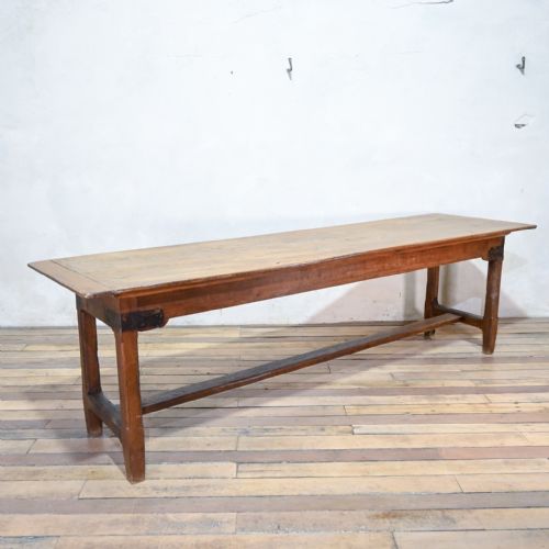 LONG 19TH CENTURY FRENCH OAK FARMHOUSE TABLE - ADDITIONAL PHOTO 1