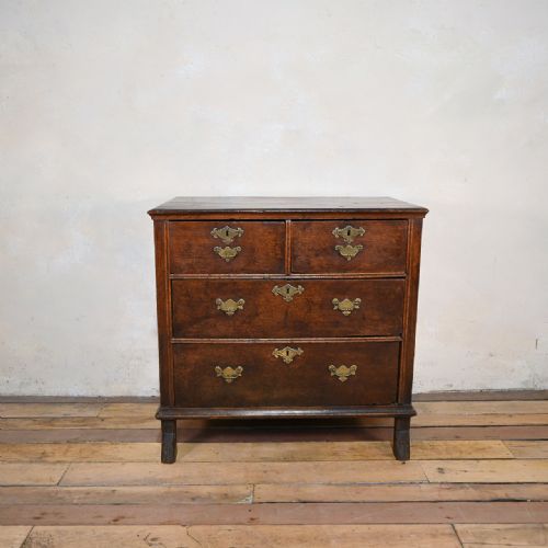 17TH CENTURY WILLIAM AND MARY OAK CHILD'S SMALL CHEST OF DRAWERS - ADDITIONAL PHOTO 1